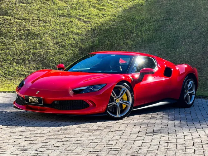 Ferrari 296 GTB (hibrido) 2023