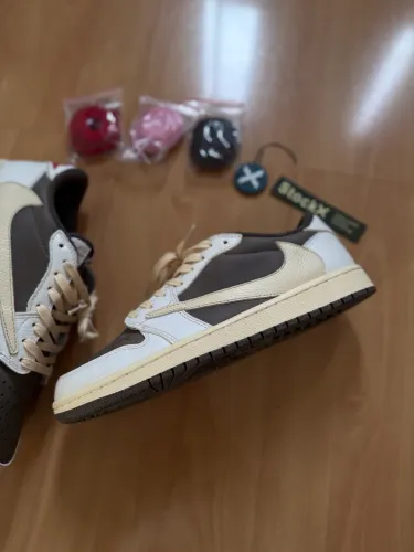 Jordan Travis Scott Reverse Mocha 41BR
