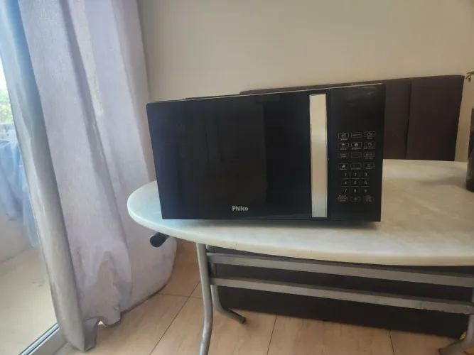Microondas philco 28l Preto