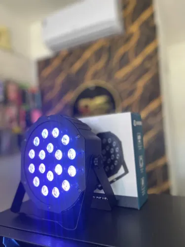 Refletor e jogo de luz