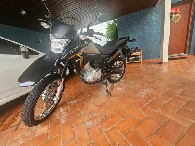 Honda NXR 160 BROS 2023 UNICO DONO KM BAIXO