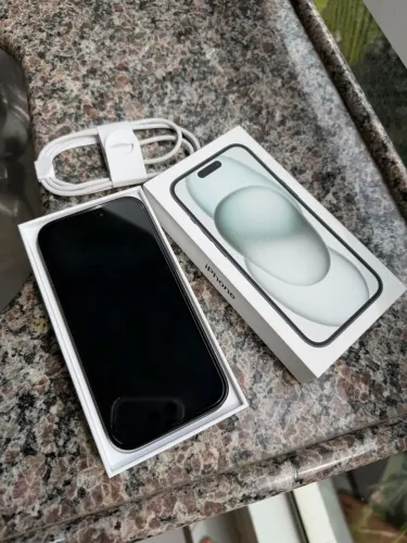 IPhone 15 - 256gb