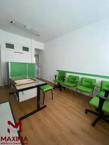 DUQUE DE CAXIAS - EXCELENTE SALA COMERCIAL NO EDIFÍCIO GLÓRIA
