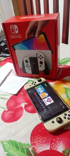 NINTENDO SWITCH OLED DESTRAVADO
