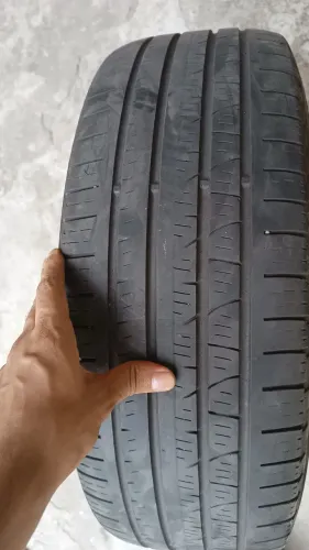 PNEU 215/60 ARO 17 PIRELLI SCORPIONS