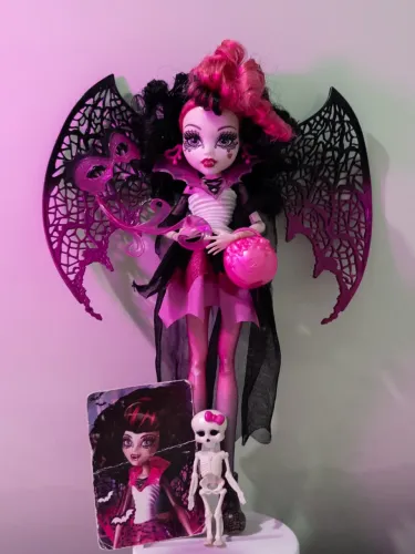 Draculaura Ghouls Rule