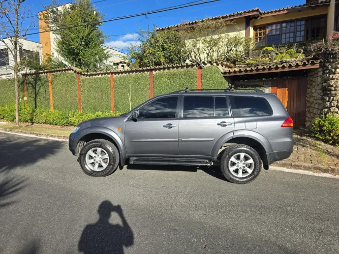 Mitsubishi Pajero Dakar/hpe 3.5 4X4 Flex 5P Aut. 2013