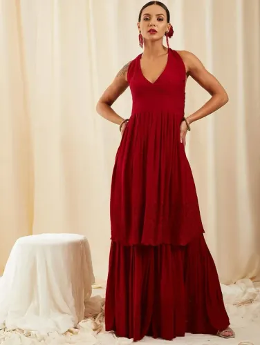 Conjunto Kurta Sharara aberto nas Costas Com Detalhes Renda Bordô