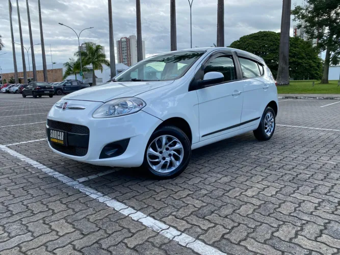 Fiat Palio Attractive 1.0 EVO Fire Flex 8V 5P 2017