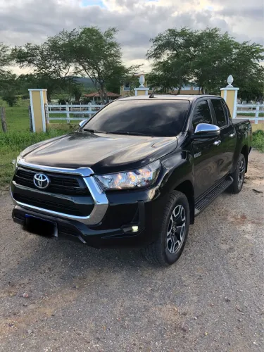Toyota Hilux CD SRV 4X4 2.8 TDI Diesel Aut. 2023