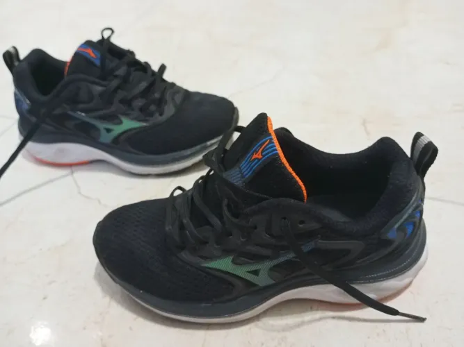 Tênis infantil Mizuno Space