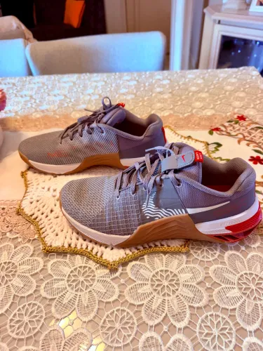Nike Metcon 8 - TAM.: 40BR / 8.5US