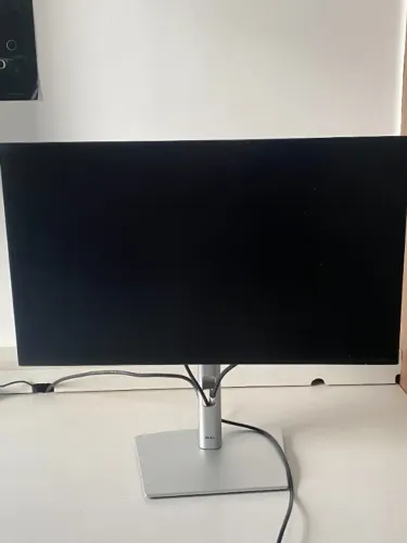 Monitor DELL 24"