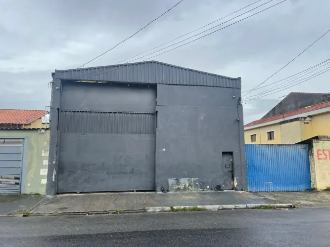 Galpão para locação na Penha, travessa da Avenida Amador Bueno da Veiga - 400m² - R$15.000