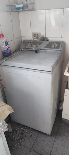 Lote de máquina de lavar com defeito