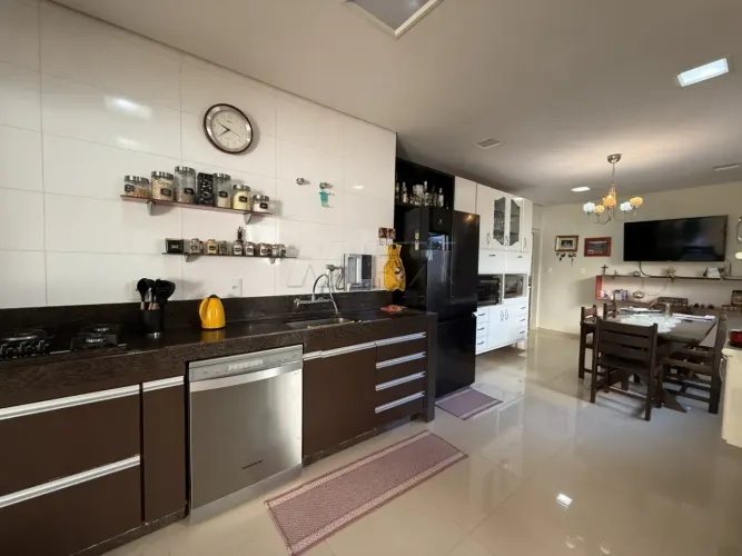 Casa a Venda Jardim Umuarama Bariri - SP