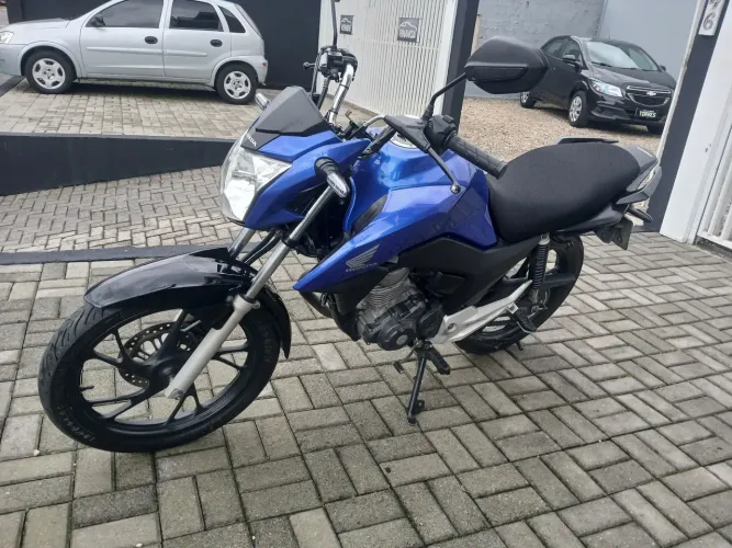 Honda cg 2020 serie 40 anos aceito trocas 