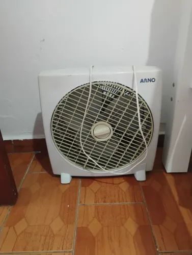 Vende se um circulador de ar 