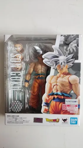 Goku instinto superior Sh figuarts Bandai 