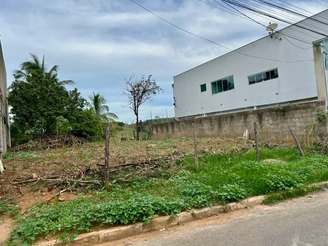 Excelente Lote no Coramara (402 m2)