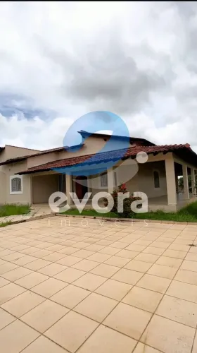 EVORA VENDE - Próximo a Galeria B&S