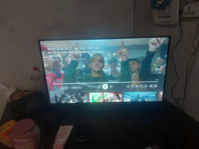 Televisão Smart TCL 32 polegadas