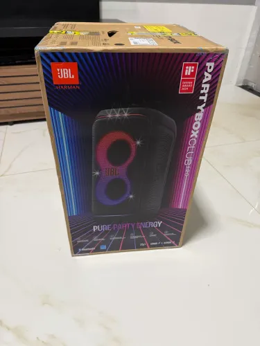 Vendo Jbl partybox120 nova lacrado