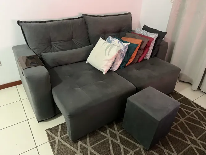 Sofá retrátil 3 lugares