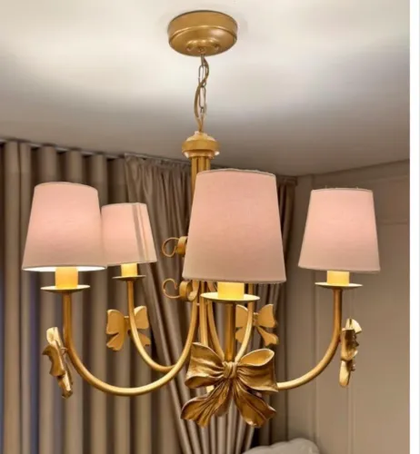 Lustre com abajur