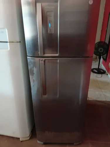 Geladeira electrolux 380 litros frost free