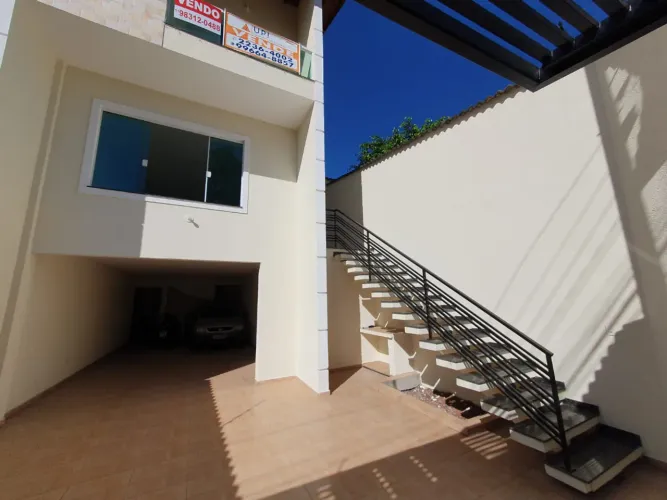 Sobrado para venda em Tremembé com 3 quartos, sendo 3 suítes, 200m²