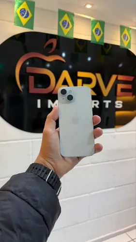 iPhone 15 128GB