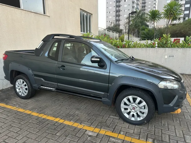 Fiat Strada Adventure 1.8/ 1.8 Locker Flex CE 2016