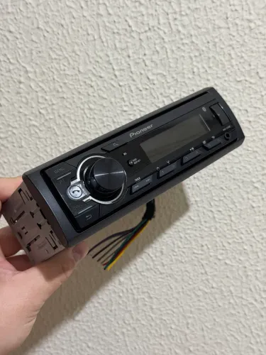 Rádio Pioneer MVH-S218BT Bluetooth - Muito Novo - Perfeito Estado