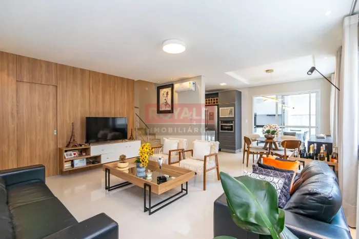 Casa Alto Padrão no Condomínio Blumengarten - Xaxim