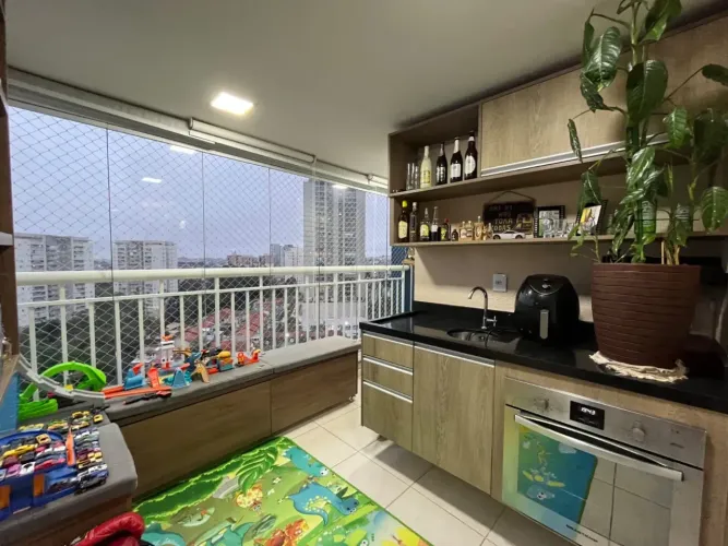 BELÍSSIMO APARTAMENTO AO LADO DO SHOPPING PRAÇA DA MOÇA
