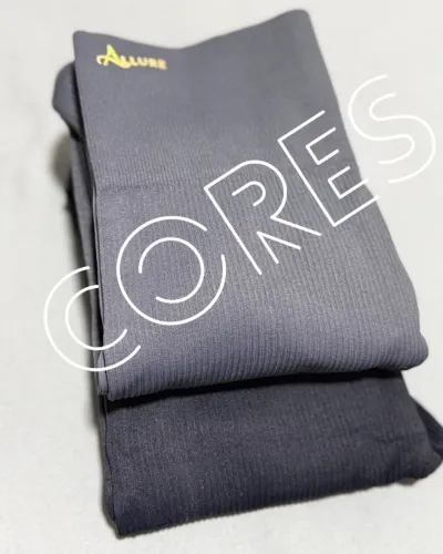 CONJUNTO BRILHOSA CANELADA COM CÓS ALTO