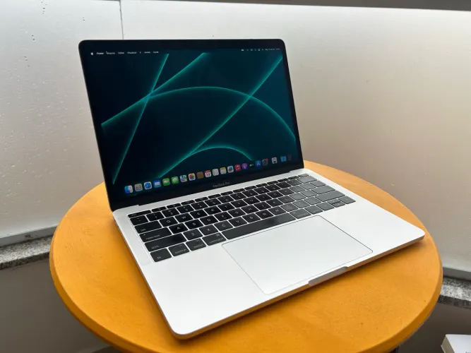 Macbook Pro 2017 100% Original