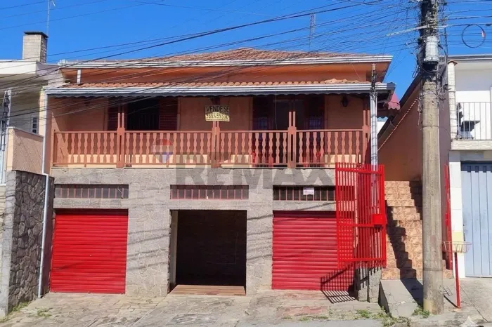 Casa no Jardim Ipê na rua Professor Antonio Viviane