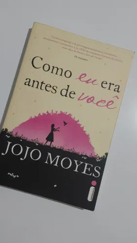 Livro "Como eu era antes de você" capa original perfeito estado de conservação 
