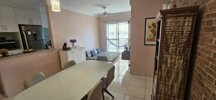 Apartamento Residencial, 3 dormitório(s), 2 vaga(s) de garagem - 75m²