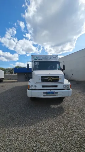 MERCEDES 1218