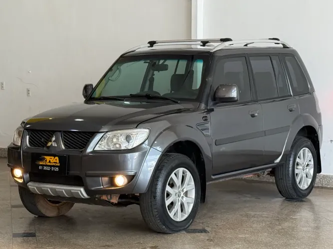 Mitsubishi Pajero TR4 2.0/ 2.0 Flex 16V 4X4 Mec. 2012