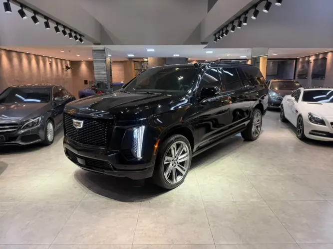 Cadillac Escalade ESV 2022