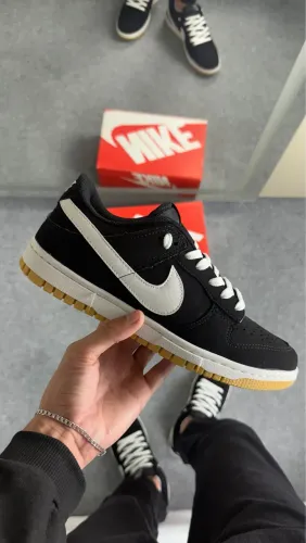 Tênis Nike Dunk 