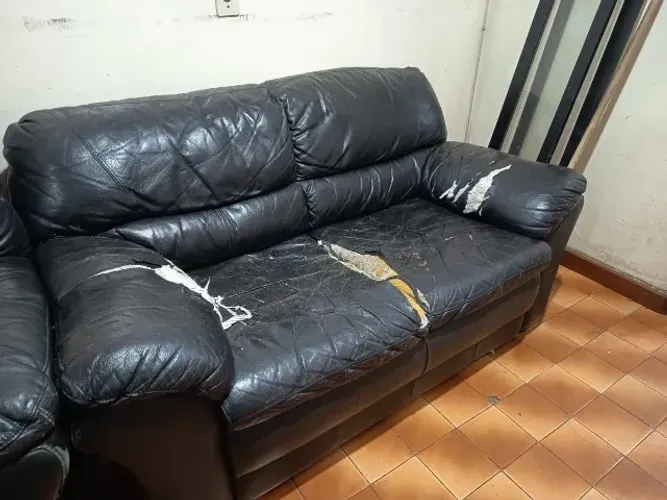 Sofá 2 e 3 lugares couro legítimo 