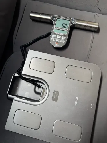 Balança de Bioimpedancia