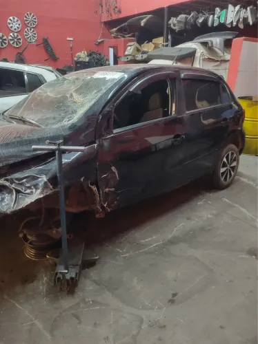Gol G6 sucata para retirada de peças 2013
