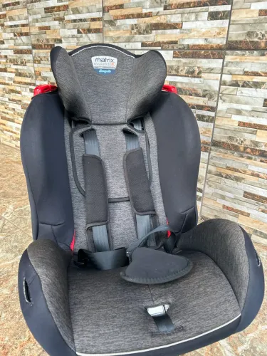 Cadeirinha Infantil de Carro