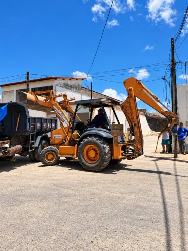 ALUGO RETROESCAVADEIRA - SERVIÇOS EM GERAL